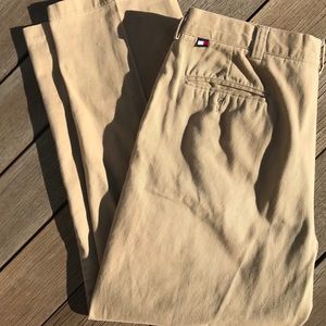 Tommy Hilfiger khakis